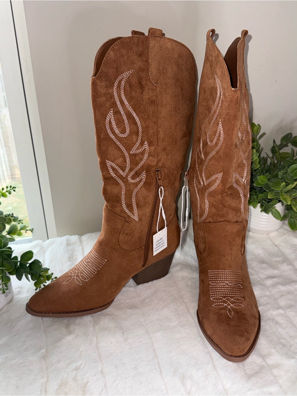 NWT - J.Adams Roundup -Women's Tan Western Embroidered Mid-Heel Boots - Size 10 - Picture 7 of 7